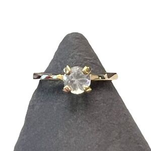 Vintage 1980s Avon Brilliantelle 18k HGE Solitaire Ring Goldtone Small Size 6.75